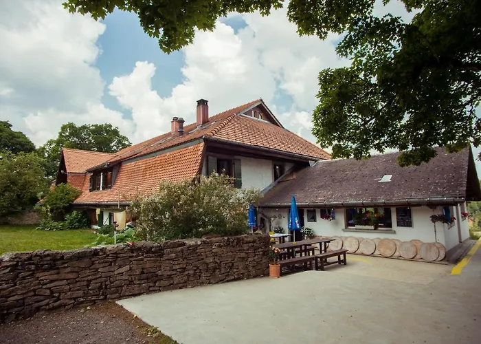 Bois-raiguel Chasseral Hotel